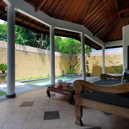 Singgah Villas Seminyak 外观 照片