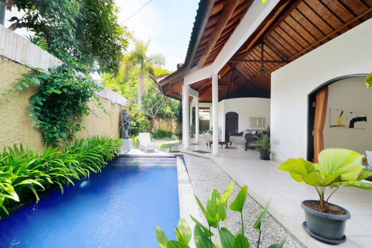 Singgah Villas Seminyak 外观 照片