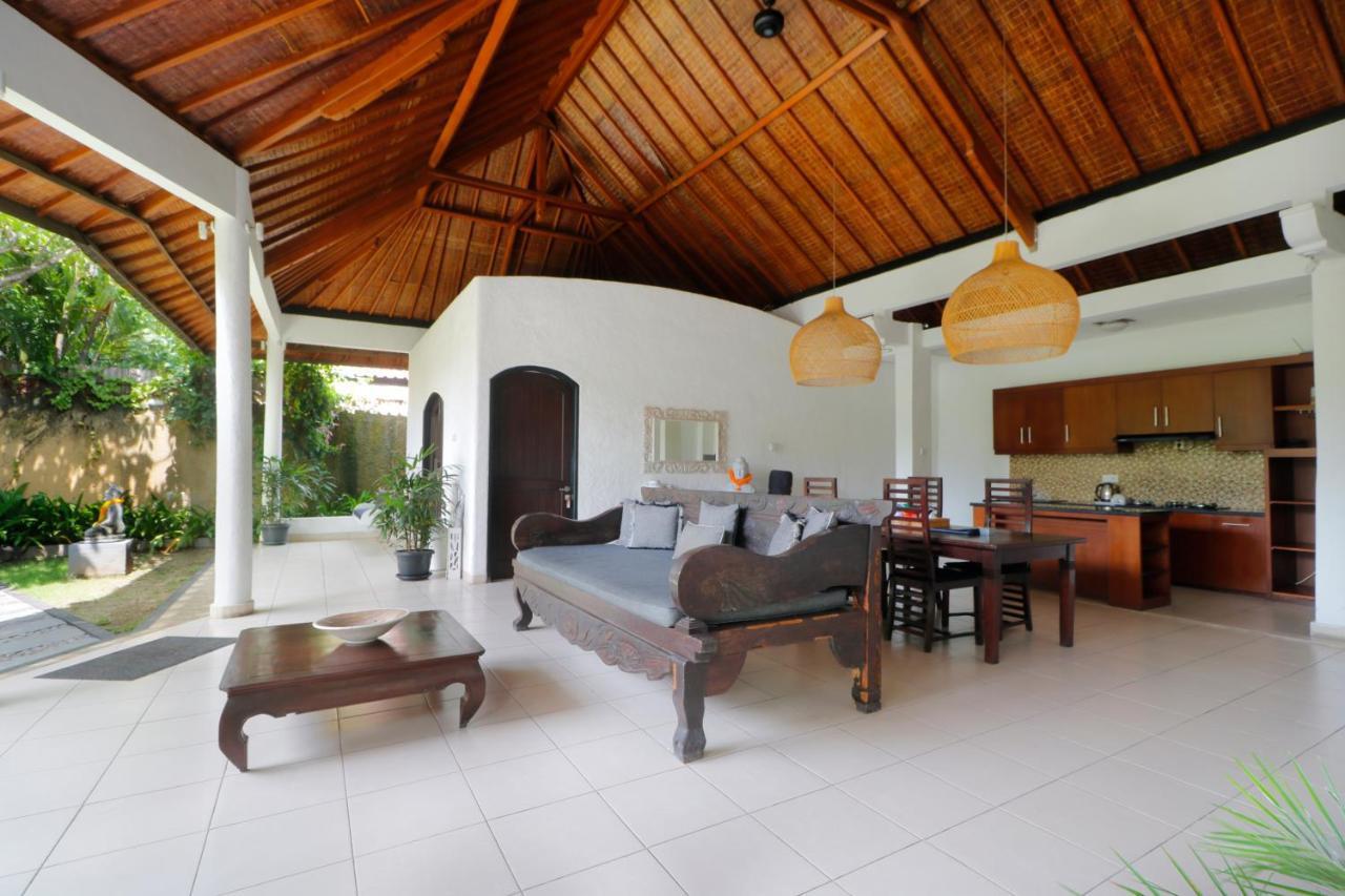 Singgah Villas Seminyak 外观 照片